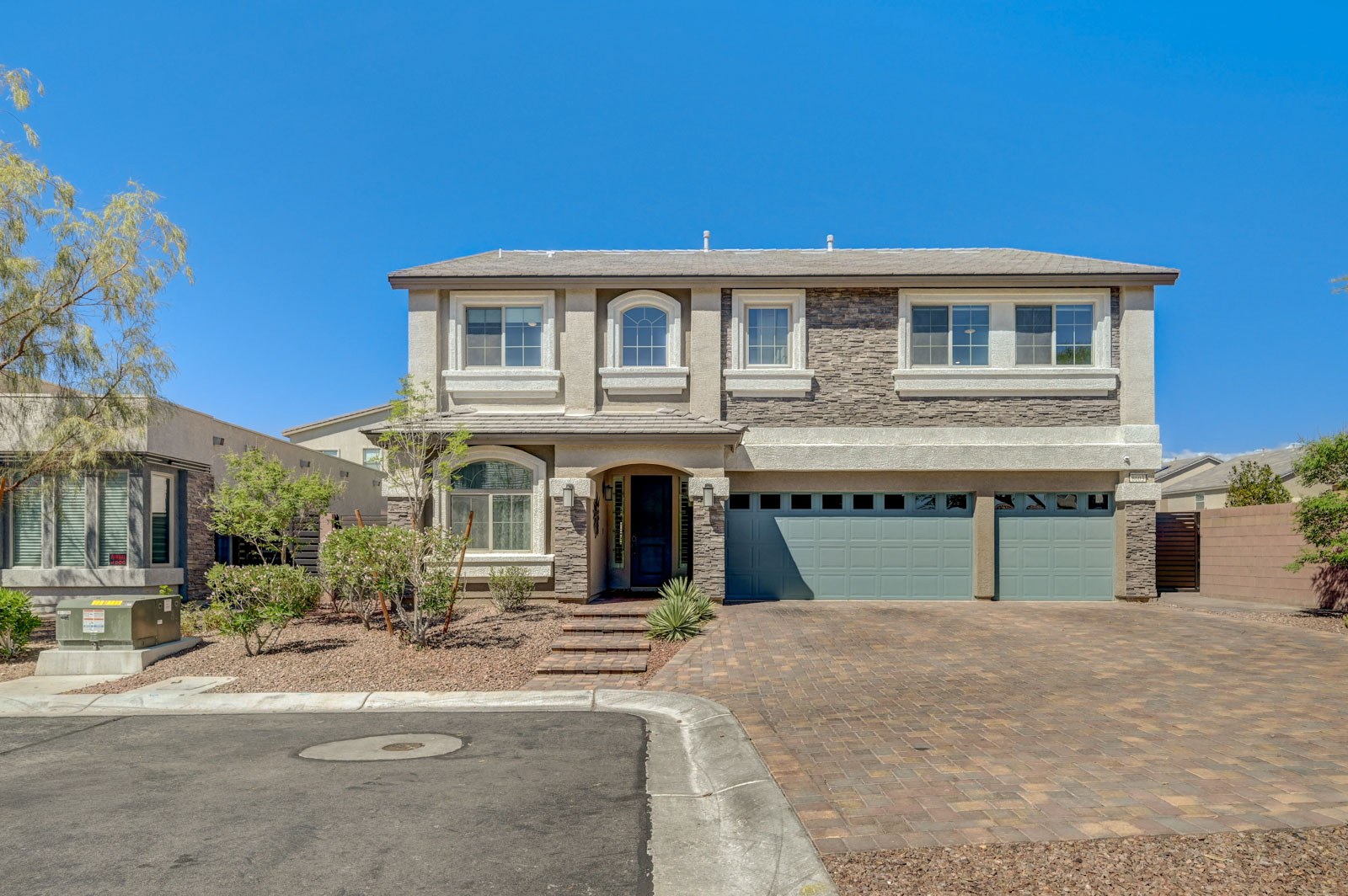 8603 Hallcrest Ct front elevation, sold by Tami Jacobson, Las Vegas Realtor